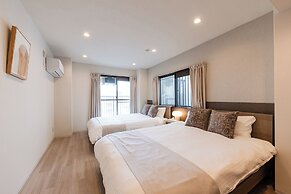 Crice Hotel Namba II