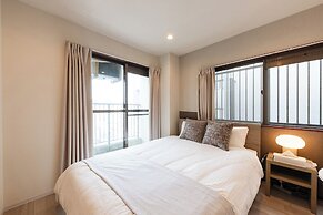 Crice Hotel Namba II
