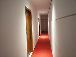 Rujia Hotel
