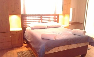 D & H Guesthouse