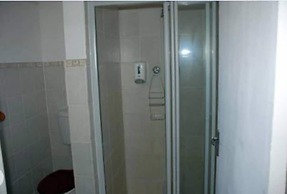 D & H Guesthouse