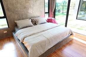 P loft Farm