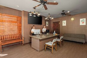 HA Ocean Front Hotel and Apartment
