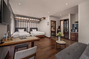 HA Ocean Front Hotel and Apartment