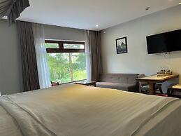 HA Ocean Front Hotel and Apartment