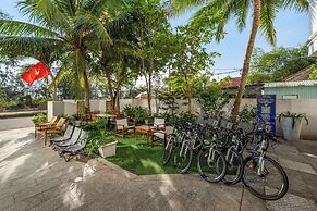 HA Ocean Front Hotel and Apartment