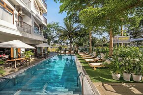 HA Ocean Front Hotel and Apartment