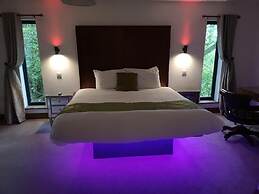 Bluestone Hot Tub