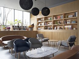 Kindness Day Hotel