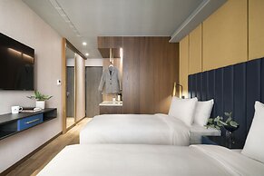 Kindness Day Hotel