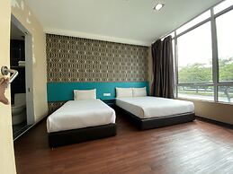 OYO 89752 7 Days Express Hotel
