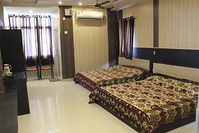 Hotel Gokul inn