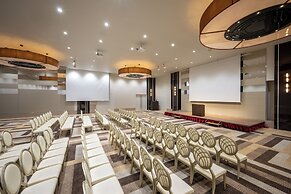 Hotel Maruya Grande