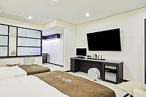Osan Hotel D Benikea