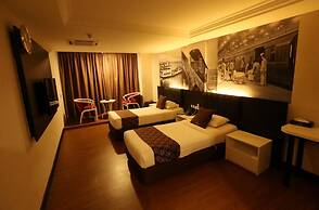 Golden Nasmir Hotel