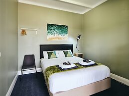 Black Diamond Lodge