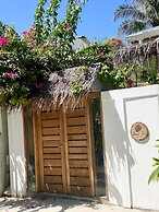 Sands Inn
