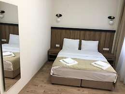 Taksim 8 Suites