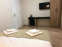 Taksim 8 Suites