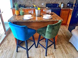 Residnecial Mananero Beach Apartment