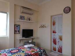 Aurora Court