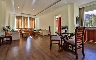 Reenam Hotel