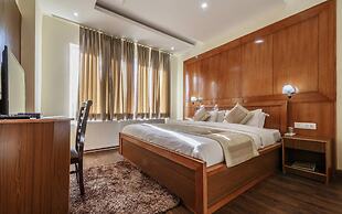 Reenam Hotel