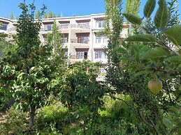 Reenam Hotel