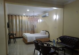 Nemarts Hotel