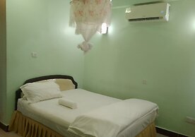 Nemarts Hotel