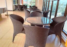 Nemarts Hotel