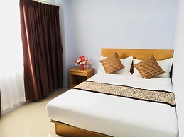 99 Hotel