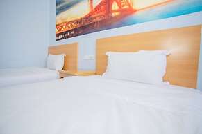99 Hotel