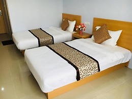 99 Hotel