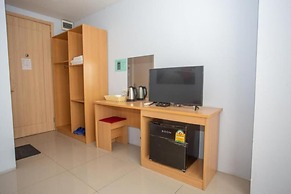 99 Hotel
