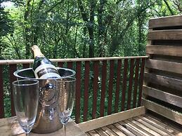 Goldcrest 4 Hot Tub