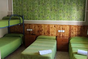 Hostal Isla Cristina Mataró