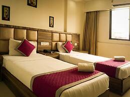 Nexstay Crystal Residency