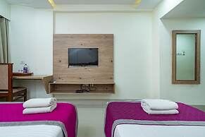 Nexstay Crystal Residency