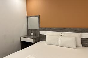 P&L Apartment
