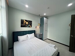 P&L Apartment