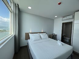 P&L Apartment