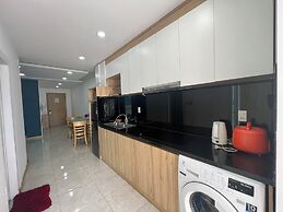 P&L Apartment