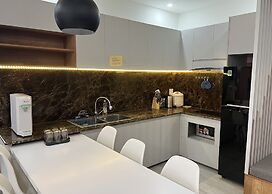 P&L Apartment