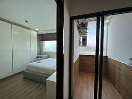 P&L Apartment