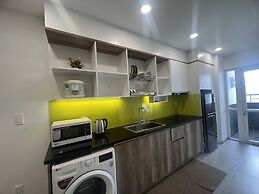 P&L Apartment