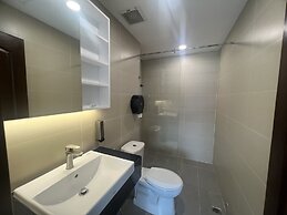 P&L Apartment