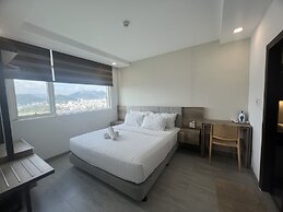 P&L Apartment
