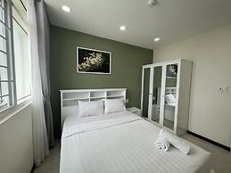 P&L Apartment