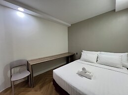 P&L Apartment